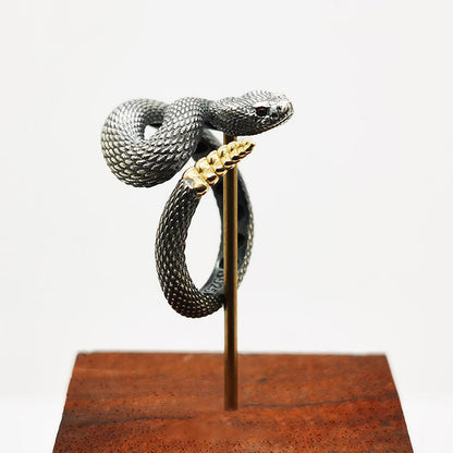 Adjustable Snake Ring – Exquisite Punk Gothic Black & White Rattlesnake Couple Jewelry for Men & Women CJ