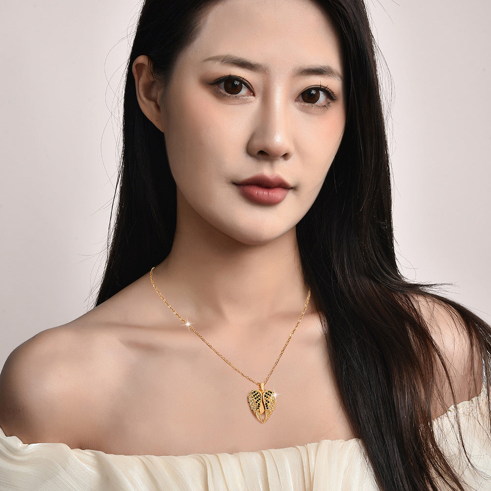 Personalized Name Heart Locket Necklace – Custom Zirconia Pendant Gift for Mom & Grandma CJ