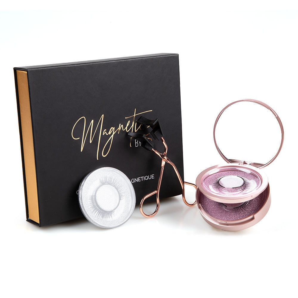 Reusable Magnetic Self-Adhesive Eyelashes – Easy, Natural, Waterproof False Lashes
