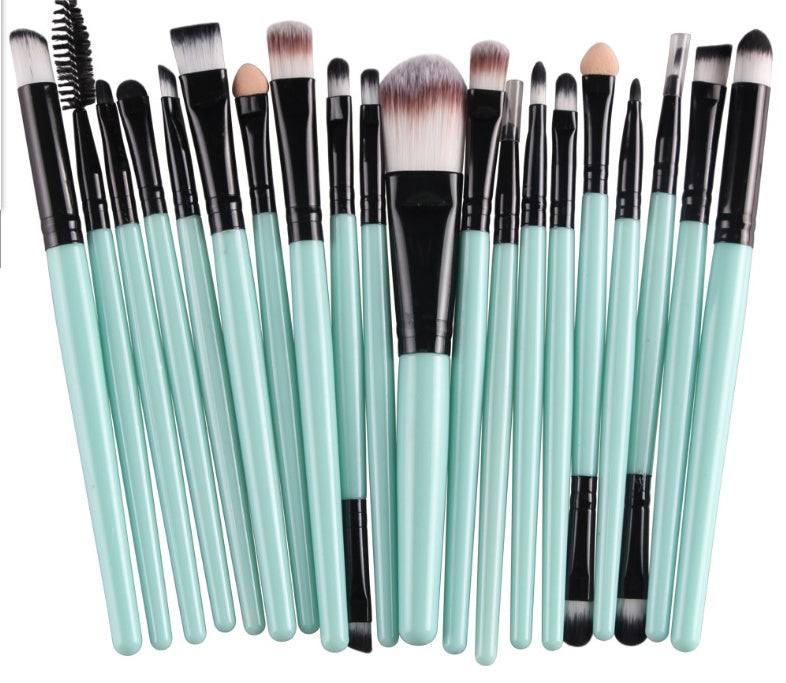 Makeup Brush Set – Loose Powder, Blush & Eyeshadow Brushes for Professional and Daily Use CJ