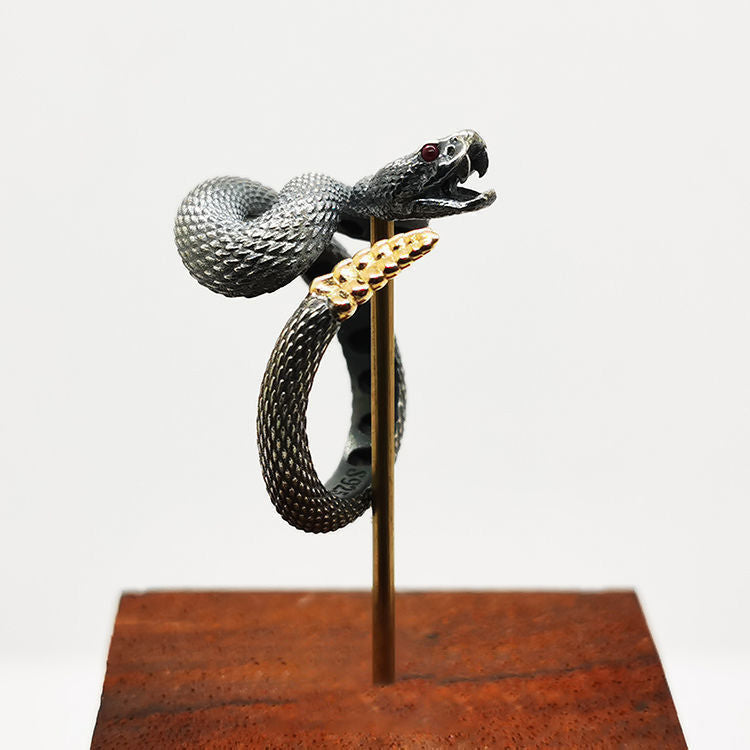 Adjustable Snake Ring – Exquisite Punk Gothic Black & White Rattlesnake Couple Jewelry for Men & Women CJ
