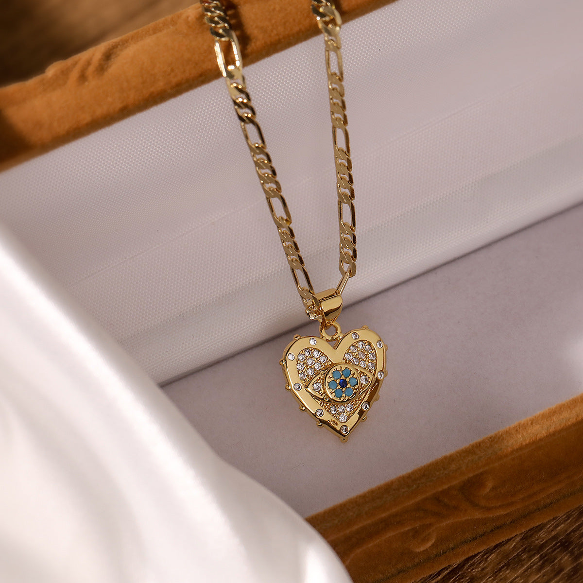 Fashion Jewelry Personality Copper Plated Real Gold Heart-shaped Zircon Pendant Necklace & Earrings Set CJ